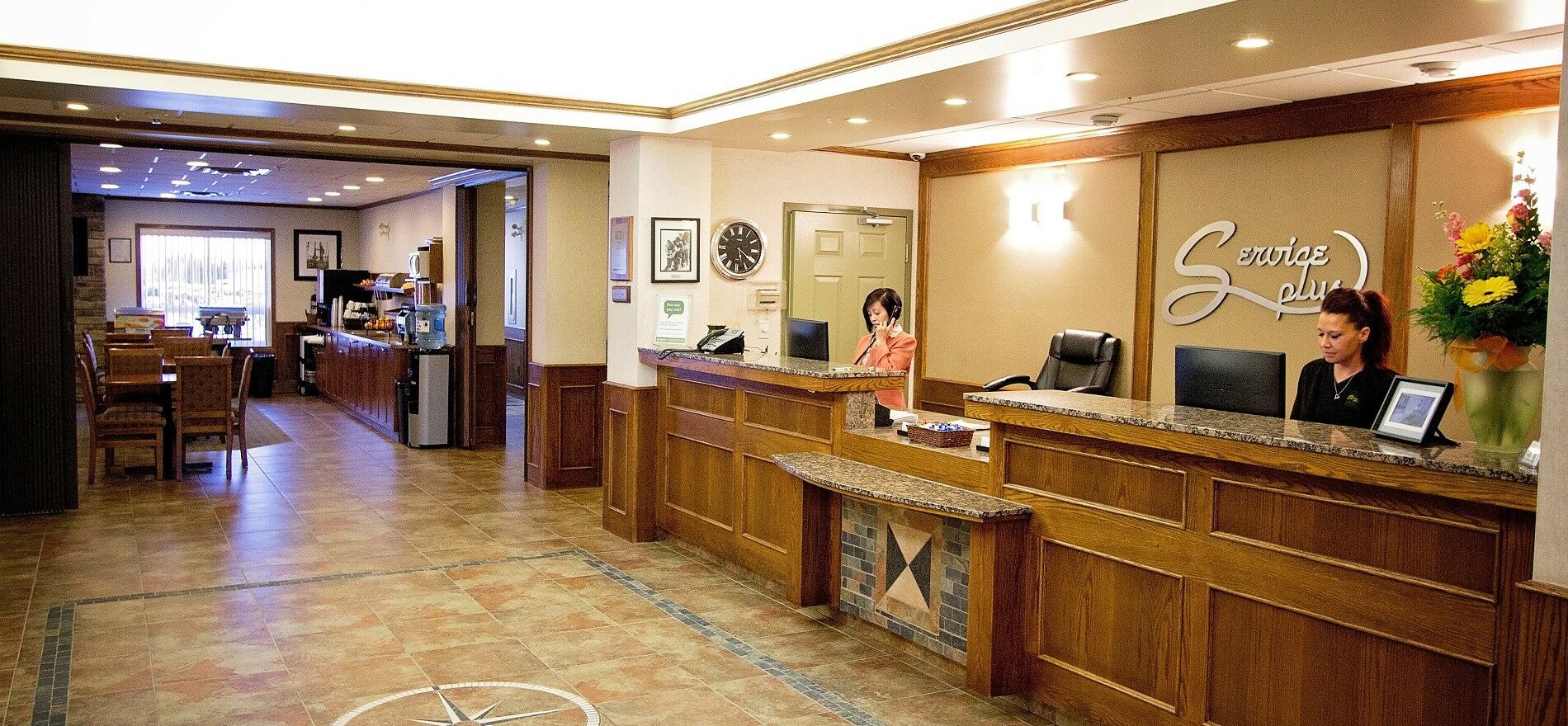 Service Plus Inns & Suites Drayton Valley Ngoại thất bức ảnh